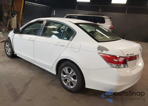2011 Honda Accord 2.4 Se from USA, damaged, VIN 1HGCP2F62BA041051